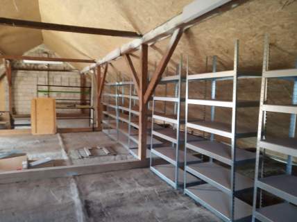 Ocieplony magazyn 160 m pod Krakowem