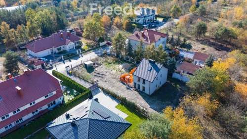 3-pokoje plus poddasze w Józefowie