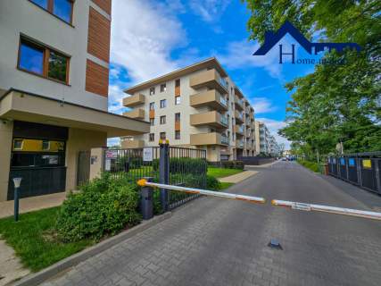 3 pokoje wysoki standard balkon garaż