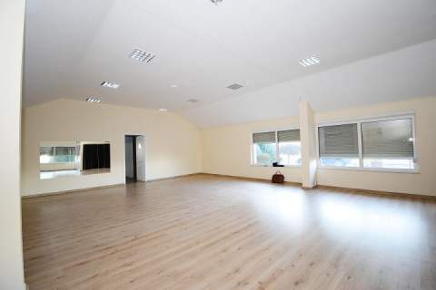 Lokal 120m2 na wynajem