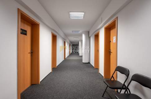 Jasny lokal biurowy w świetnej lokalizacji i cenie