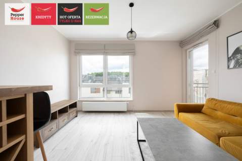 Kompaktowe 2 pokoje z balkonem i halą garażową.