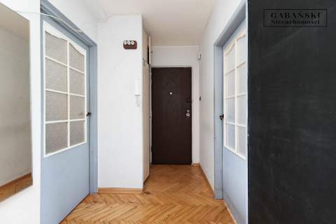 3-POKOJOWE MIESZKANIE NA PIERWSZYM PIĘTRZE W ŚWIET