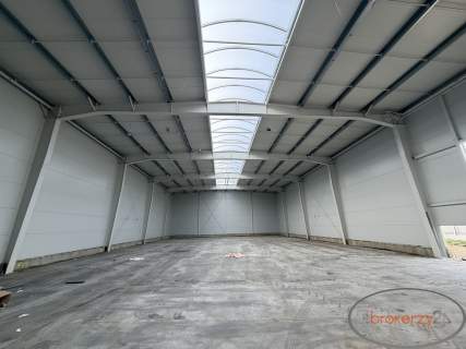 NOWY OBIEKT BIUROWO-MAGAZYNOWY PLEWISKA 270B/780M