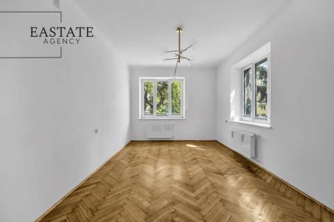 Klimatyczne mieszkanie w kamienicy Stare Bielany