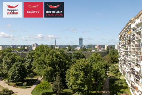 Kawalerka, duży balkon, świetna pod inwstycję