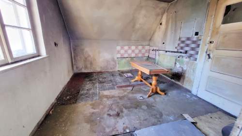 Dom do remontu lub rozbiórki