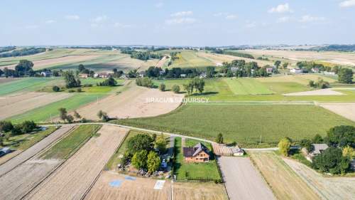 Dom na wsi, duża działka 30 km od Krakowa