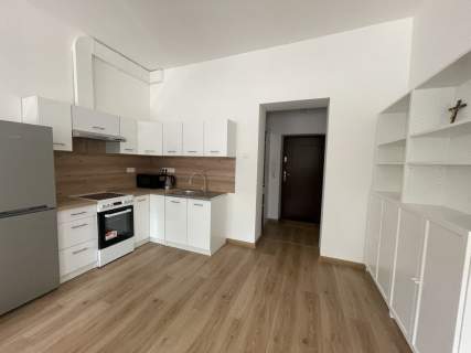 Do wynajęcia mieszkanie na ul. Dębickiego 