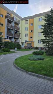 Koszarowa 17 blok, piwnica, balkon
