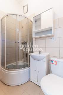 Kawalerka w centrum 1590 zł za wszystko TARGOWA 47