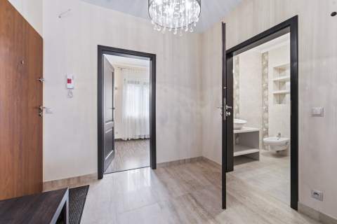 Jasne, komfortowe 54m2 na wynajem, duży balkon