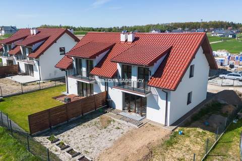 Dom na sprzedaż, 125,43 m2, Dąbrowa