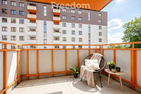 Słoneczne 2 pokoje 49 m , balkon, blisko centrum