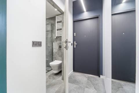 Unikalna kawalerka w stylu loft z antresolą