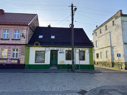 Kamienica przy Rynku w Sarnowie z MPZP