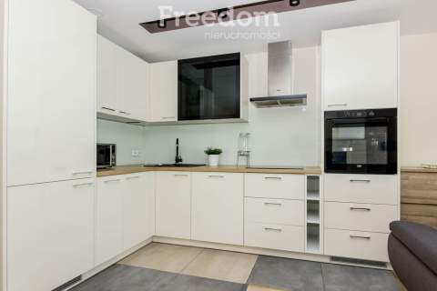 Bojary 3 pokoje Balkon Teren zamknięty 2018