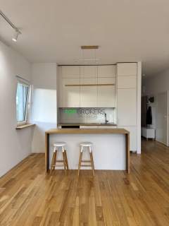 Przestronne 3 pokoje, balkon, garaż