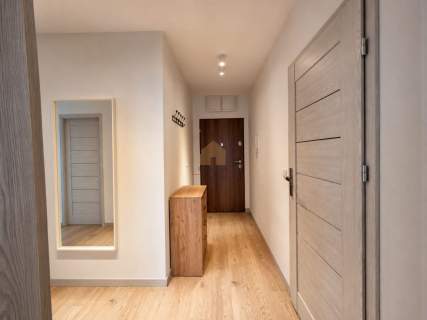 Krzyki 3 pokoje Klimatyzacja Balkon Garaż