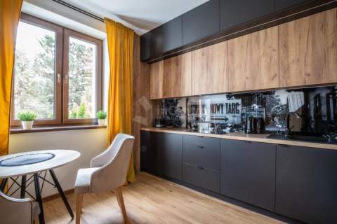 Dwupokojowy apartament w wysokim standardzie.