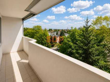 Zadbane mieszkanie w zielonej okolicy Loggia Ostatnie piętro