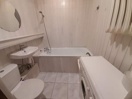 Jasna kawalerka z balkonem - Różyckiego 4D,Centrum