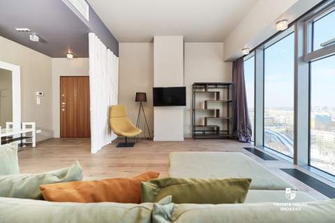 Apartament w żaglu Sky Tower - 107m2, 3 pokoje