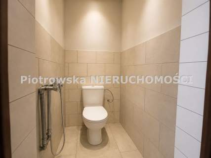 Nieruchomość komercyjna na sprzedaż, 400 m2, Próba