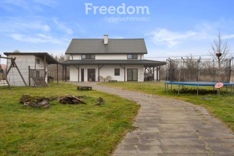 Grójec 196m2 1800m2 działki komfort.