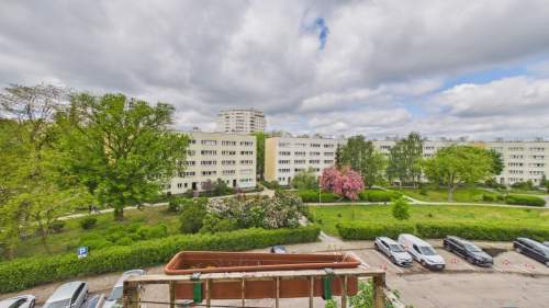 3 pokoje do remontu w pięknej okolicy