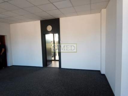 Budynek pofabryczny,wys.3 m ,ochrona,parking, 24h