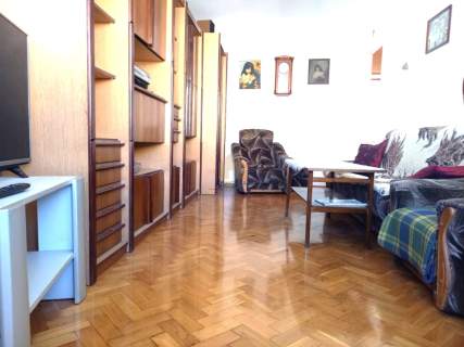 Jasne 2 pokoje z osobną kuchnią i widokiem na góry