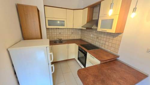Apartament 3pok. Os. Magnolia 2007 r. I p., winda