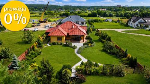 Elegancki dom parterowy na osiedlu Piaski.- 0%