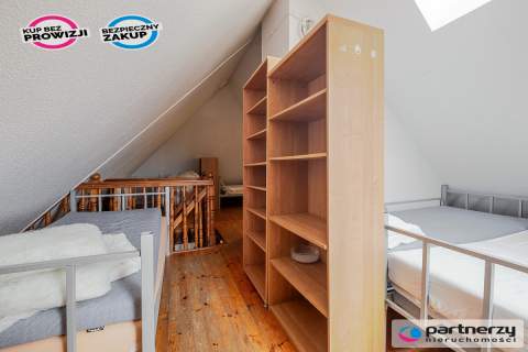 Pow. mieszkalna 350m2 Pow. produkcyjna 250m2