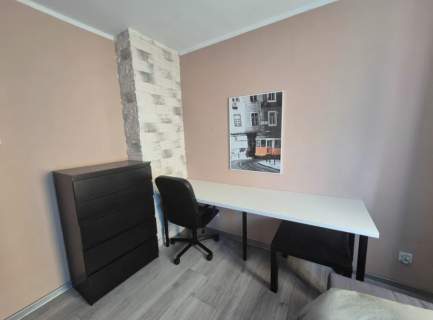 3 niezależne pokoje Po remoncie Bronowice