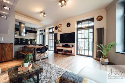 Piekny Apartament Loft, 115m, Centrum