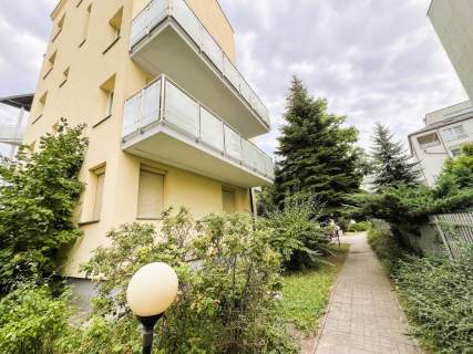 Kabaty 4 pokoje 2 łazienki balkon 14 m metro 8 min