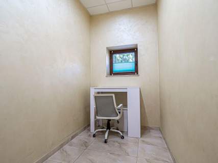Lokal biurowo - usługowy w perfekcyjnej lokalizacji - tuż przy...