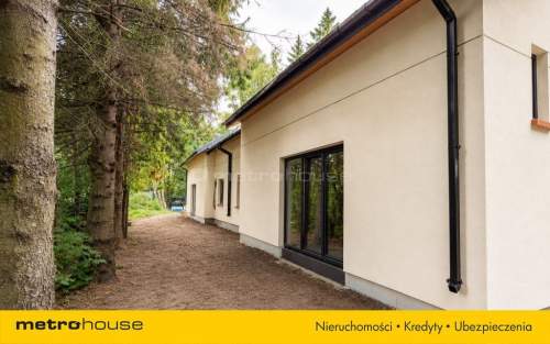 Bliźniak 160 m w lesie WKD Brzózki