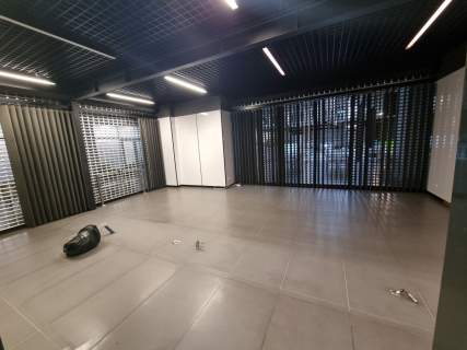 Lokal usługowy przystosowany dla kuchni