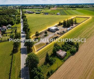 Nieruchomość komercyjna na sprzedaż, 400 m2, Próba