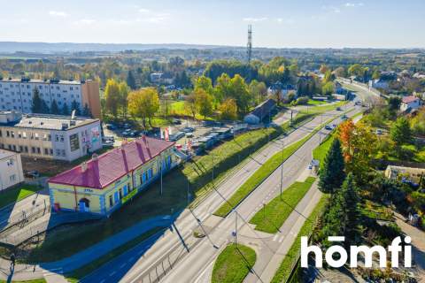 Budynek handlowo-usługowy 292 m Parking 