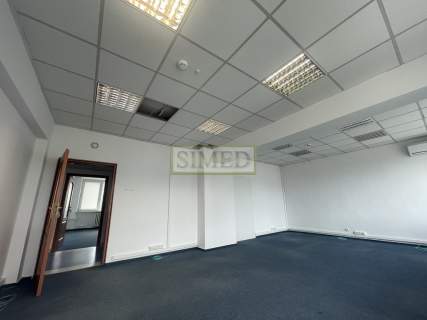 Winda towarowa, rampa, ochrona, dostęp 24h,