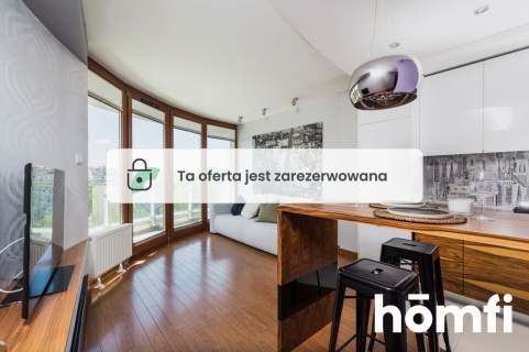 Zielony widok z długiego balkonu na Krowodrzy
