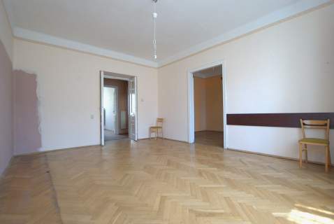 Kamienica w ścisłym centrum - ul. Sienkiewicza