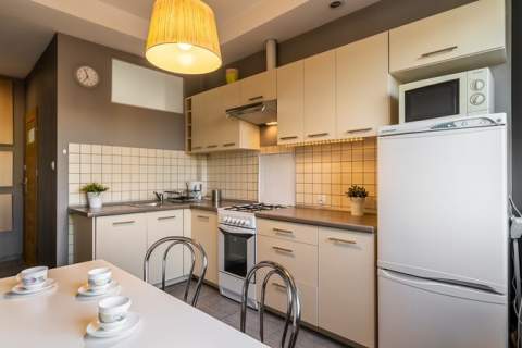2 pokoje z balkonem w Centrum, Kopcińskiego 37