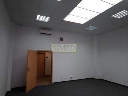 Pokój33,25 m 2 ,ochrona, monitoring, dostęp24h