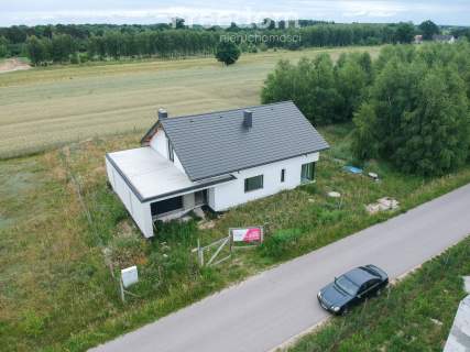 Dom jednorodzinny, wolnostojący Zdziechów 145m2