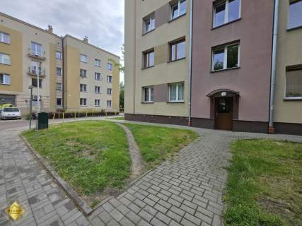 Raków / 2 pokoje / balkon / do wprowadzenia